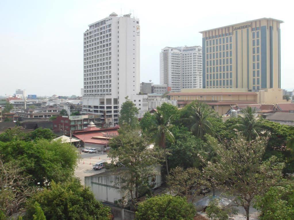 Chiang Mai Mansion Otel Dış mekan fotoğraf